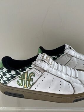 Royal Elastics Mens Size 9.5 White/Green Shoes